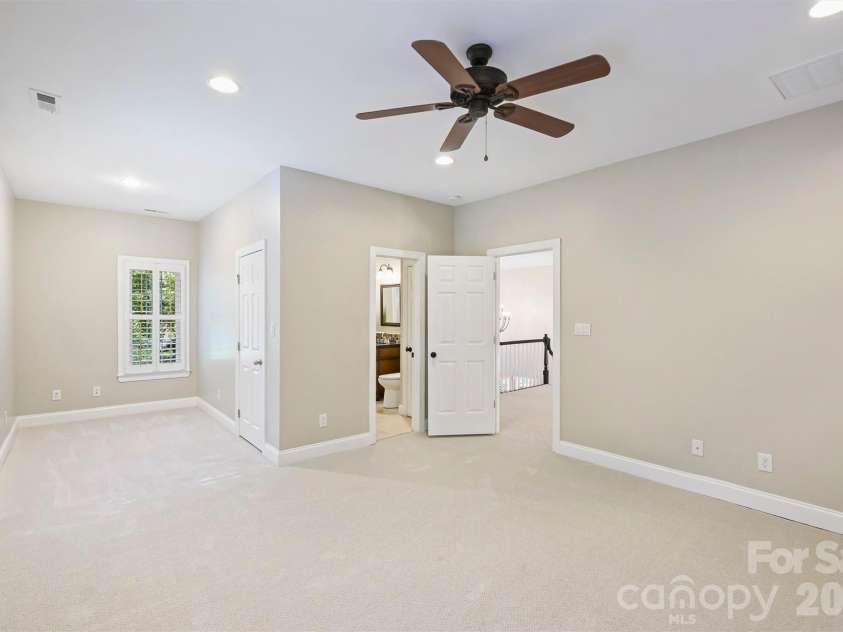 12727 Duncourtney Lane, Charlotte, NC 28277.  MLS# CAR4427559, YatesRealty ID 54365. 