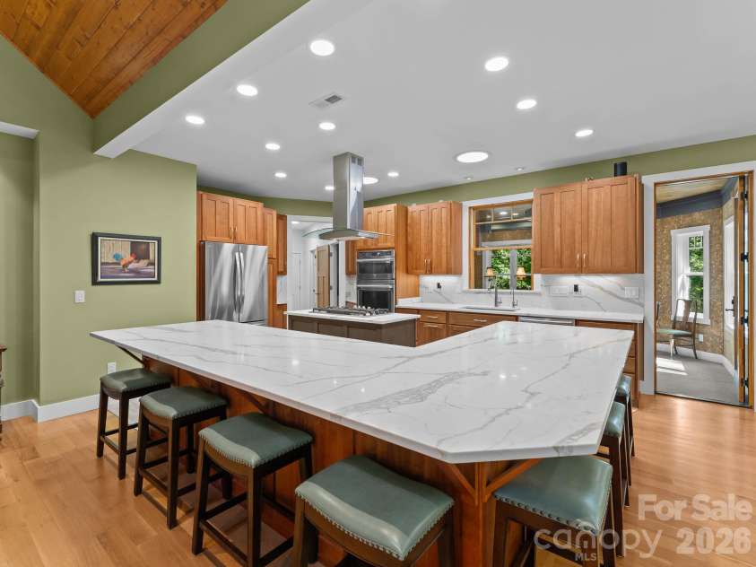 359 New Castle Road, Brevard, NC 28712.  MLS# CAR4427485, YatesRealty ID 54367. 
