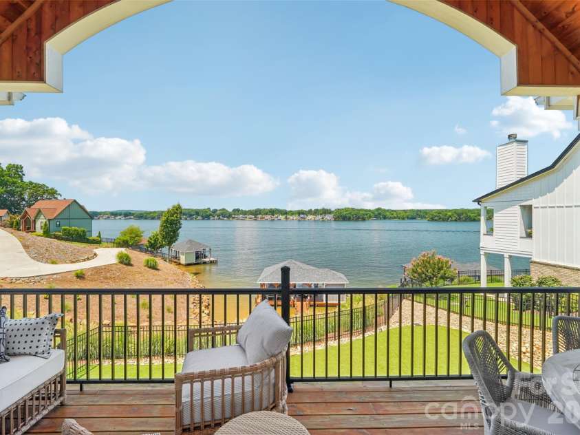 347 Landing Trail, Mount Gilead, NC 27306.  MLS# CAR4430386, YatesRealty ID 54368. 