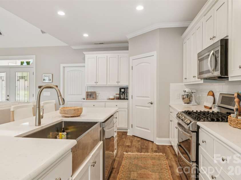 347 Landing Trail, Mount Gilead, NC 27306.  MLS# CAR4430386, YatesRealty ID 54368. 