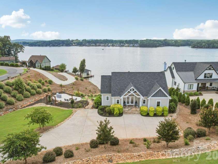 347 Landing Trail, Mount Gilead, NC 27306.  MLS# CAR4430386, YatesRealty ID 54368. 