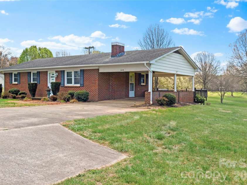610 Nc 67 Highway, Boonville, NC 27011.  MLS# CAR4358828, YatesRealty ID 5437. 