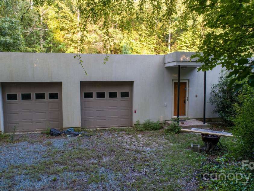 9224 Maggie Robinson Road, Waxhaw, NC 28173.  MLS# CAR4177557, YatesRealty ID 5437. 