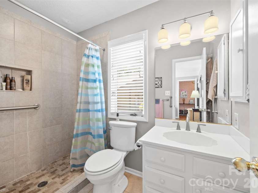 12 Marina Road, Lake Wylie, SC 29710.  MLS# CAR4430463, YatesRealty ID 54371. 
