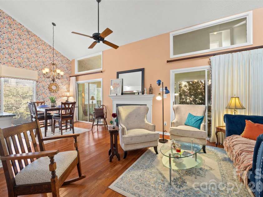 12 Marina Road, Lake Wylie, SC 29710.  MLS# CAR4430463, YatesRealty ID 54371. 