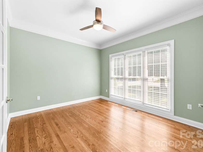 4014 Belle Meade Circle, Belmont, NC 28012.  MLS# CAR4429750, YatesRealty ID 54372. Office on main floor