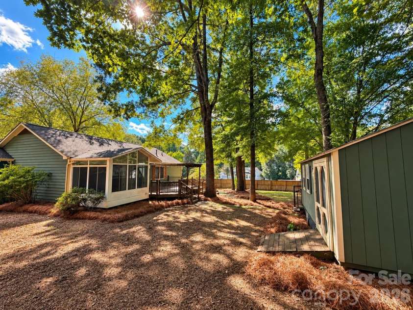 101 Antelope Drive, Mount Holly, NC 28120.  MLS# CAR4429952, YatesRealty ID 54374. 