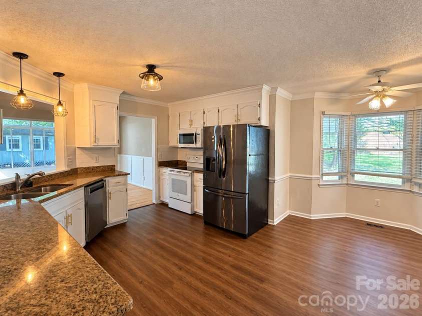 101 Antelope Drive, Mount Holly, NC 28120.  MLS# CAR4429952, YatesRealty ID 54374. 