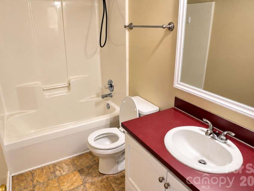101 Antelope Drive, Mount Holly, NC 28120.  MLS# CAR4429952, YatesRealty ID 54374. 