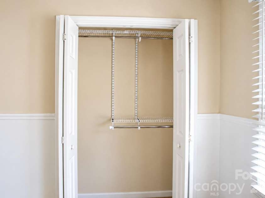 101 Antelope Drive, Mount Holly, NC 28120.  MLS# CAR4429952, YatesRealty ID 54374. 