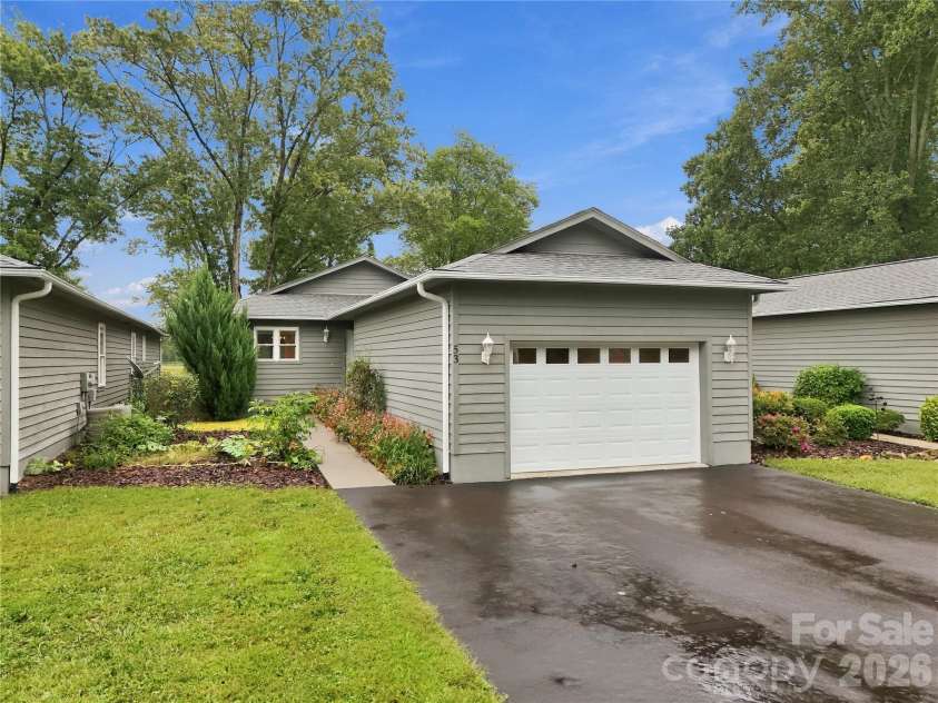 53 Southern Fairway Court, Etowah, NC 28729.  MLS# CAR4415918, YatesRealty ID 54377. 
