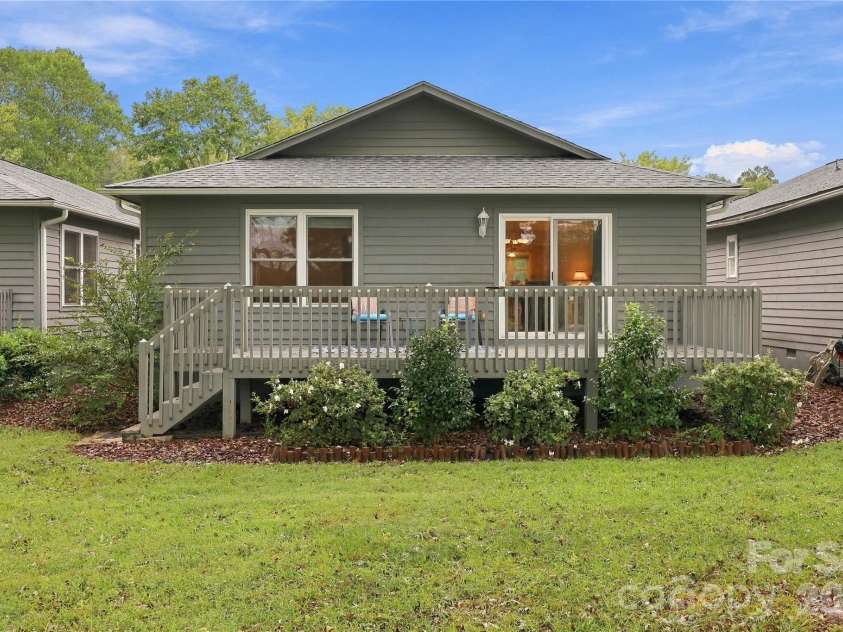 53 Southern Fairway Court, Etowah, NC 28729.  MLS# CAR4415918, YatesRealty ID 54377. 