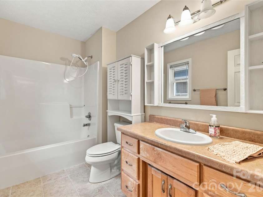 53 Southern Fairway Court, Etowah, NC 28729.  MLS# CAR4415918, YatesRealty ID 54377. 