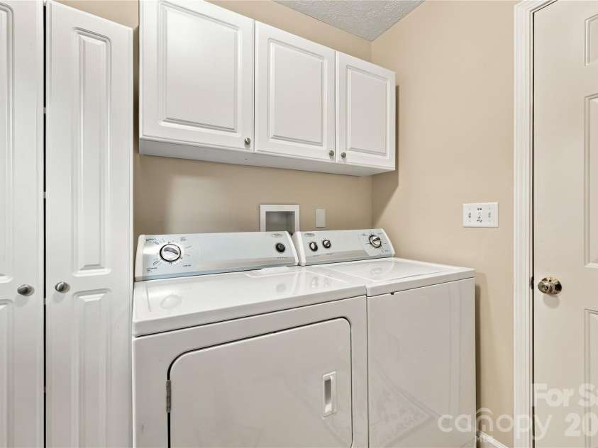53 Southern Fairway Court, Etowah, NC 28729.  MLS# CAR4415918, YatesRealty ID 54377. 