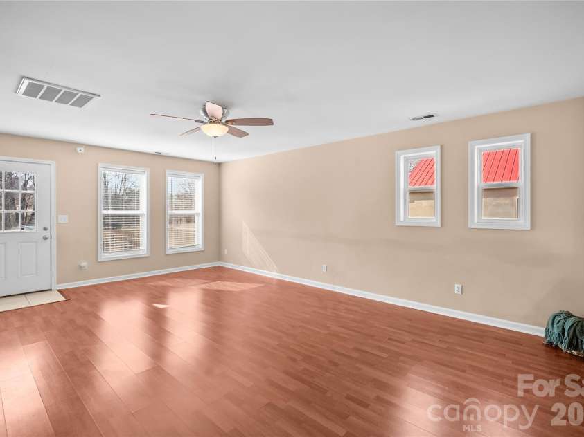 608 1/2 Concord Street, Morganton, NC 28655.  MLS# CAR4358669, YatesRealty ID 5438. 