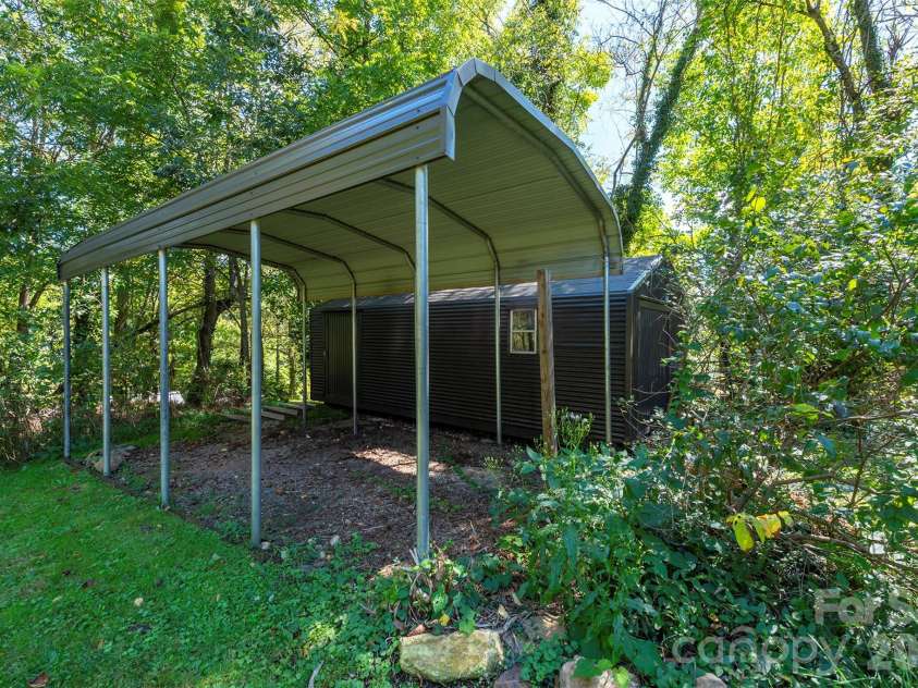 824 Cherokee Avenue, Black Mountain, NC 28711.  MLS# CAR4430479, YatesRealty ID 54382. Carport