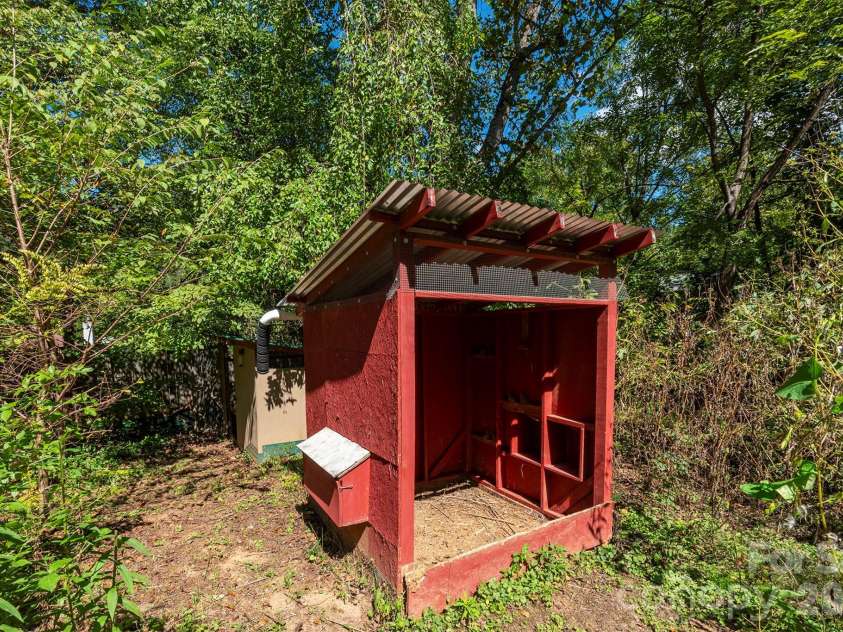 824 Cherokee Avenue, Black Mountain, NC 28711.  MLS# CAR4430479, YatesRealty ID 54382. Former Chicken Coop