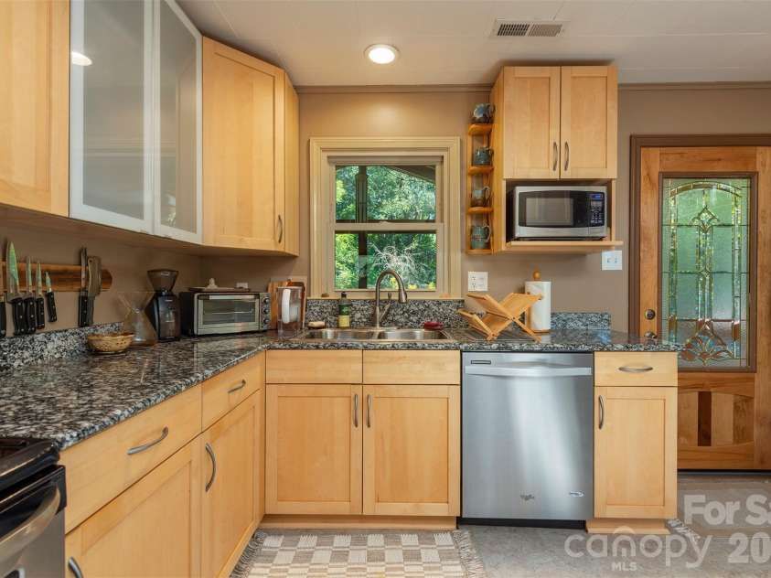 824 Cherokee Avenue, Black Mountain, NC 28711.  MLS# CAR4430479, YatesRealty ID 54382. Fully renovated kitchen