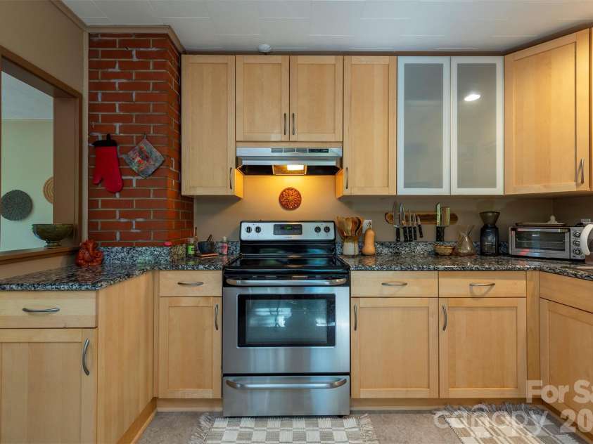 824 Cherokee Avenue, Black Mountain, NC 28711.  MLS# CAR4430479, YatesRealty ID 54382. Fully renovated kitchen
