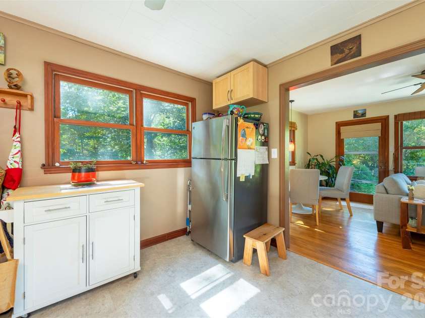 824 Cherokee Avenue, Black Mountain, NC 28711.  MLS# CAR4430479, YatesRealty ID 54382. Fully renovated kitchen