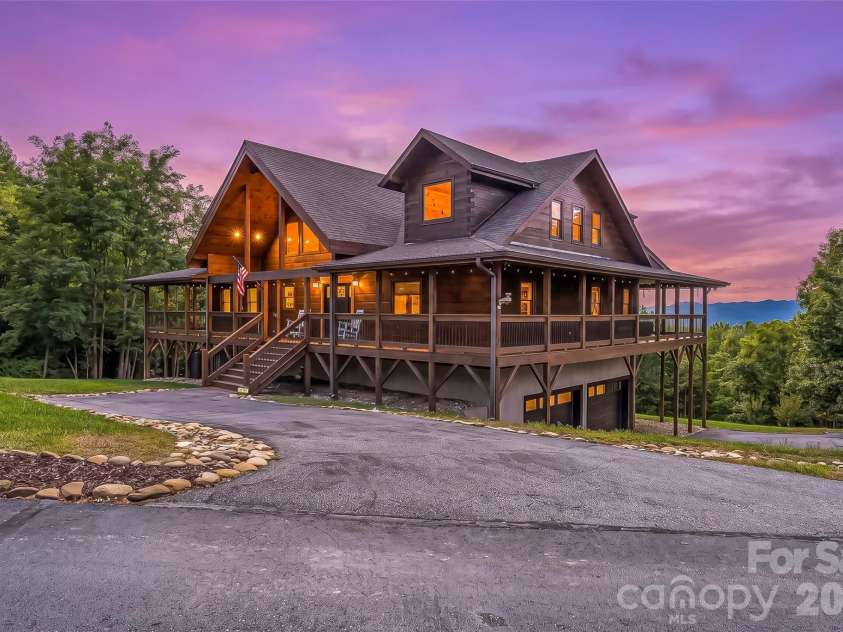 1853 Grandview Drive, Nebo, NC 28761.  MLS# CAR4430232, YatesRealty ID 54383. 