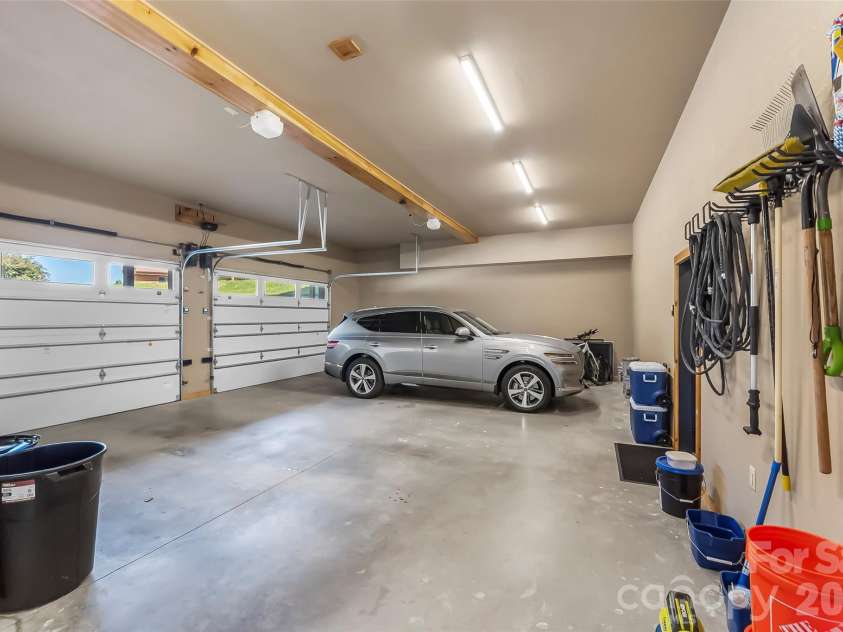 1853 Grandview Drive, Nebo, NC 28761.  MLS# CAR4430232, YatesRealty ID 54383. Garage