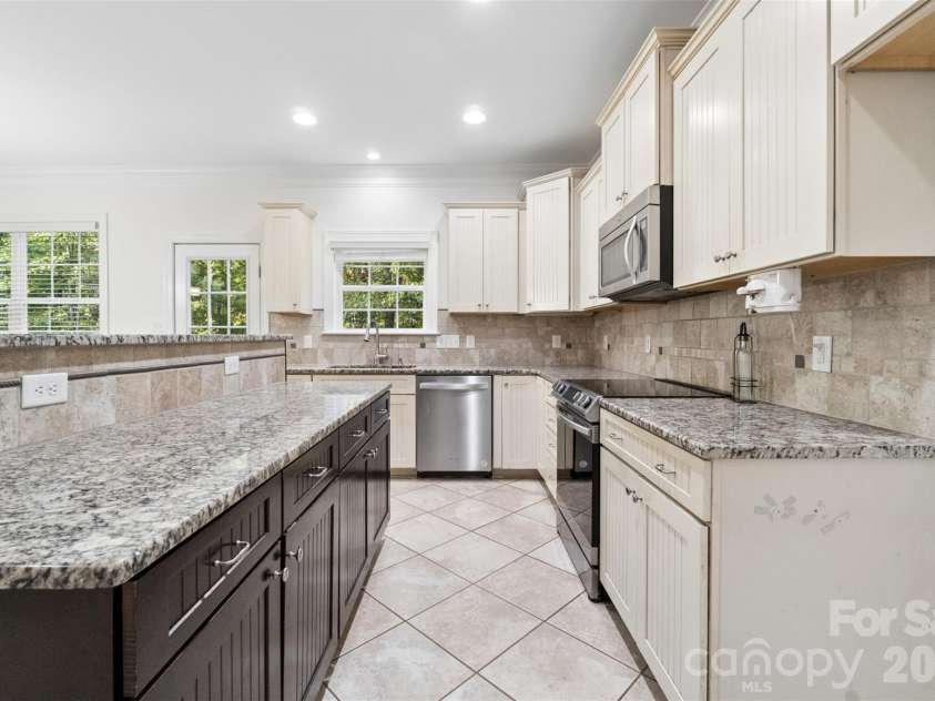 5316 Griffith Road, Monroe, NC 28112.  MLS# CAR4430673, YatesRealty ID 54385. 