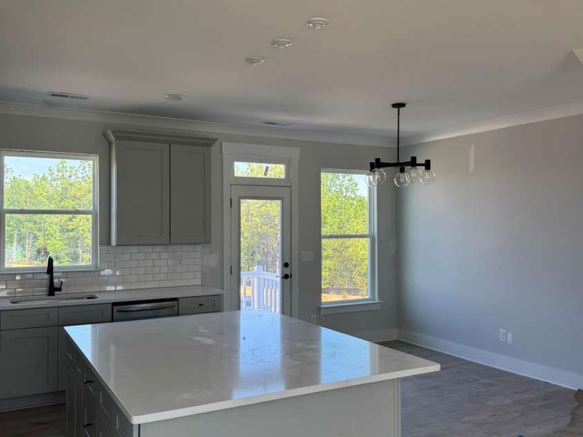 12307 Bryton Ridge Parkway, Huntersville, NC 28078.  MLS# CAR4406884, YatesRealty ID 54388. Kitchen