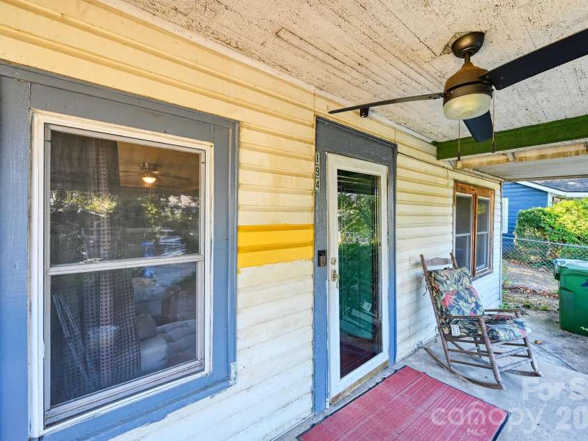 194 Logan Avenue, Asheville, NC 28806.  MLS# CAR4425971, YatesRealty ID 54389. 