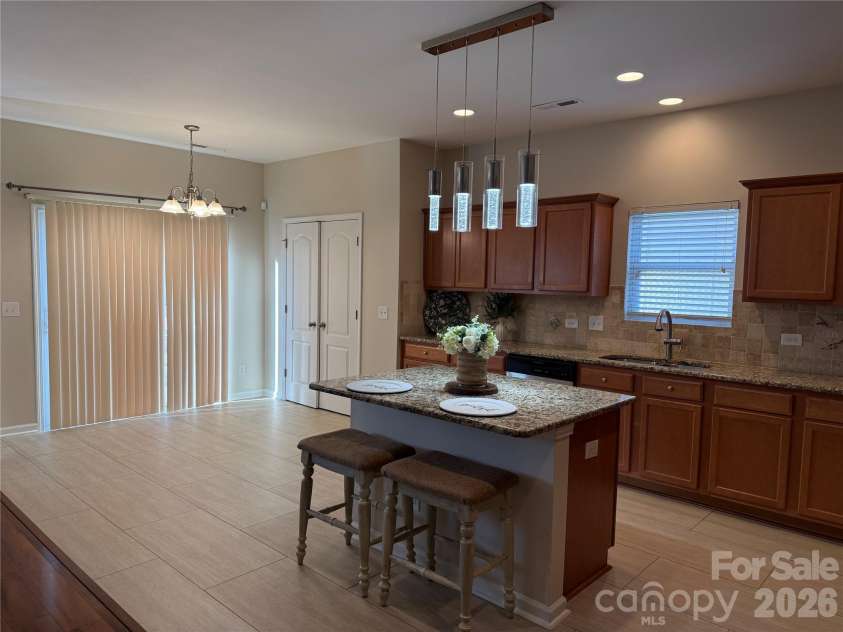1201 Mountain Laurel Court, Matthews, NC 28104.  MLS# CAR4354777, YatesRealty ID 5439. 