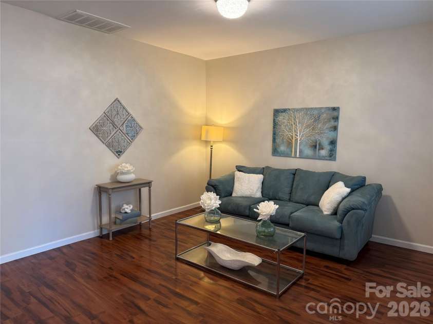 1201 Mountain Laurel Court, Matthews, NC 28104.  MLS# CAR4354777, YatesRealty ID 5439. 