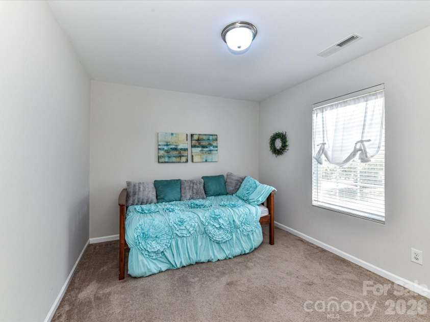 1201 Mountain Laurel Court, Matthews, NC 28104.  MLS# CAR4354777, YatesRealty ID 5439. 