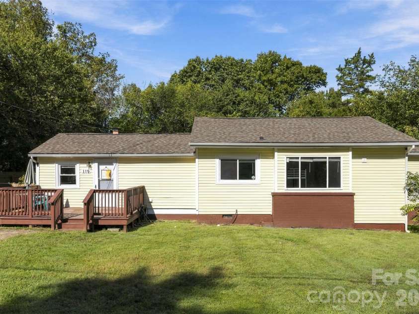 119 Walton Street, Granite Quarry, NC 28072.  MLS# CAR4425481, YatesRealty ID 54394. Welcome Home!