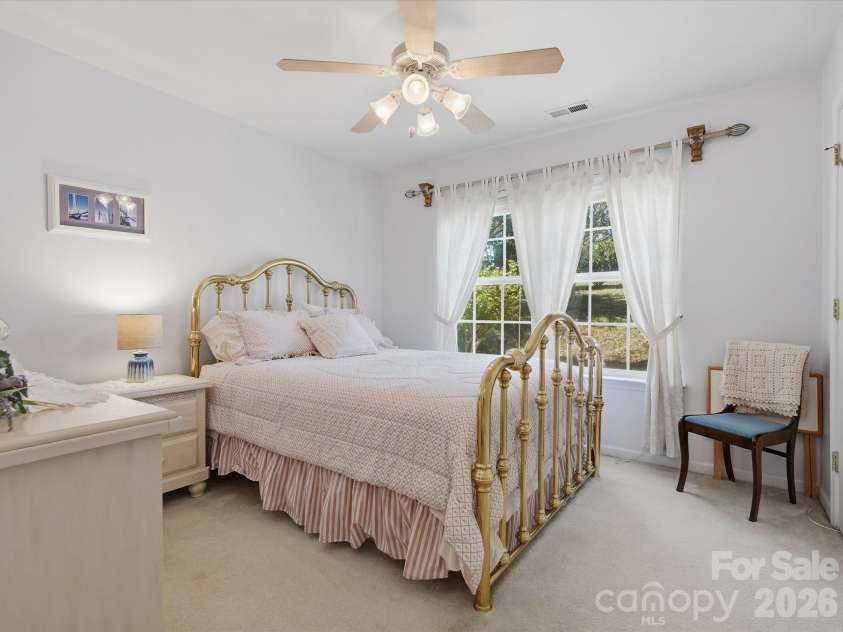 526 Kenbridge Lane, Rock Hill, SC 29732.  MLS# CAR4427426, YatesRealty ID 54396. 