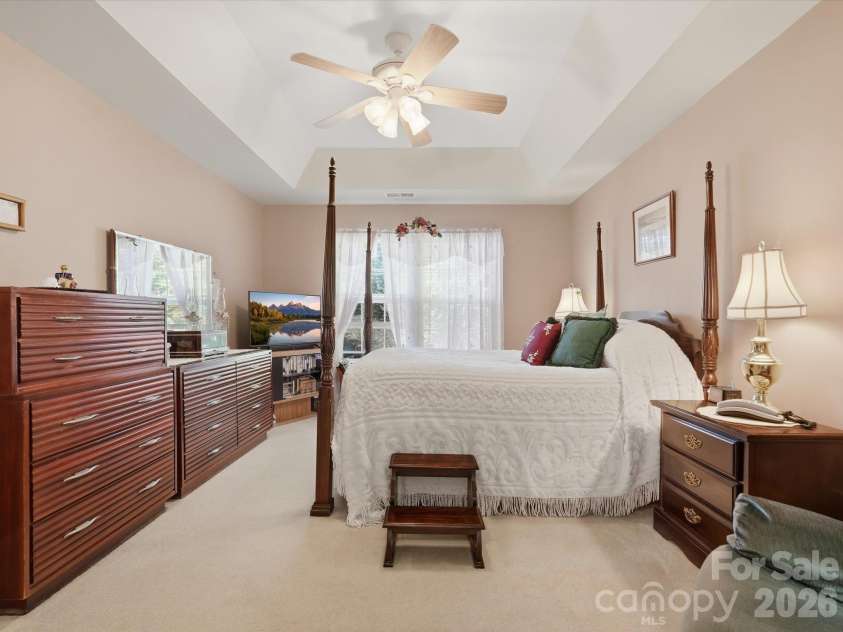 526 Kenbridge Lane, Rock Hill, SC 29732.  MLS# CAR4427426, YatesRealty ID 54396. 