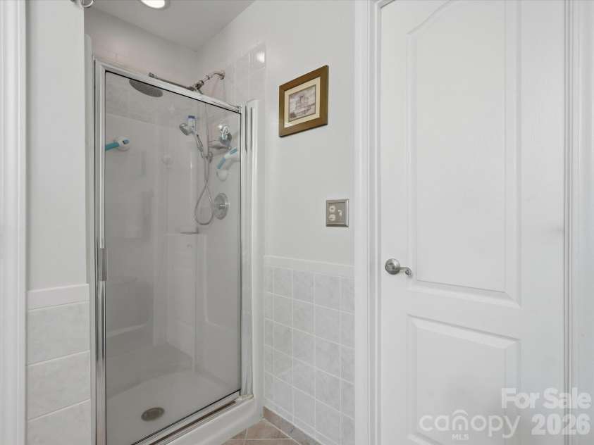 526 Kenbridge Lane, Rock Hill, SC 29732.  MLS# CAR4427426, YatesRealty ID 54396. 
