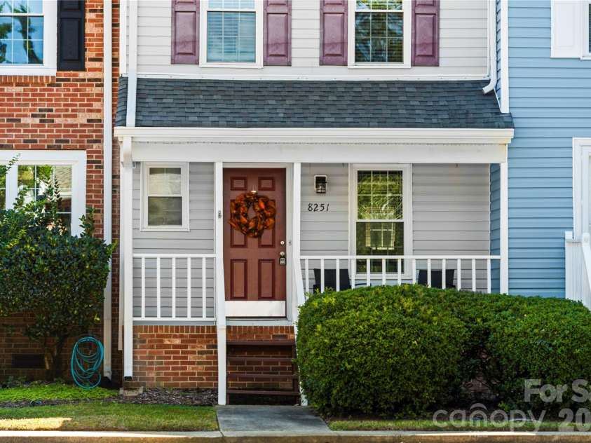 8251 Circle Tree Lane, Charlotte, NC 28277.  MLS# CAR4430235, YatesRealty ID 54399. 