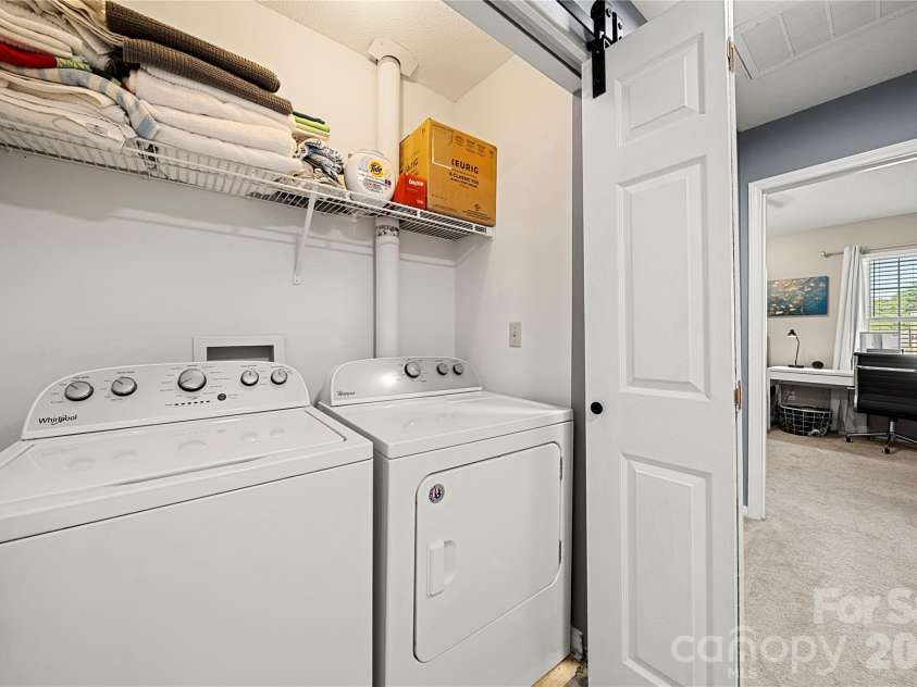 8251 Circle Tree Lane, Charlotte, NC 28277.  MLS# CAR4430235, YatesRealty ID 54399. 