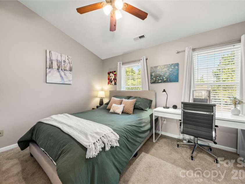 8251 Circle Tree Lane, Charlotte, NC 28277.  MLS# CAR4430235, YatesRealty ID 54399. 