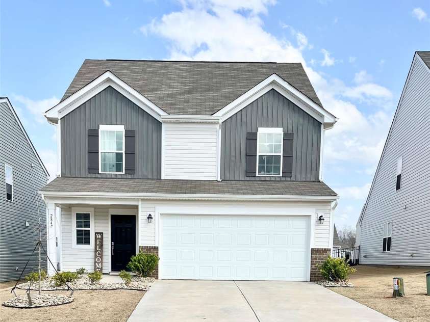 2847 Legacy Ridge Lane, Catawba, NC 28609.  MLS# CAR4227015, YatesRealty ID 5440. Exterior Front
