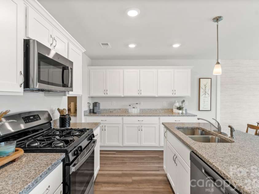 3005 Kingsfield Road, Charlotte, NC 28208.  MLS# CAR4342752, YatesRealty ID 5440. Representative Photo