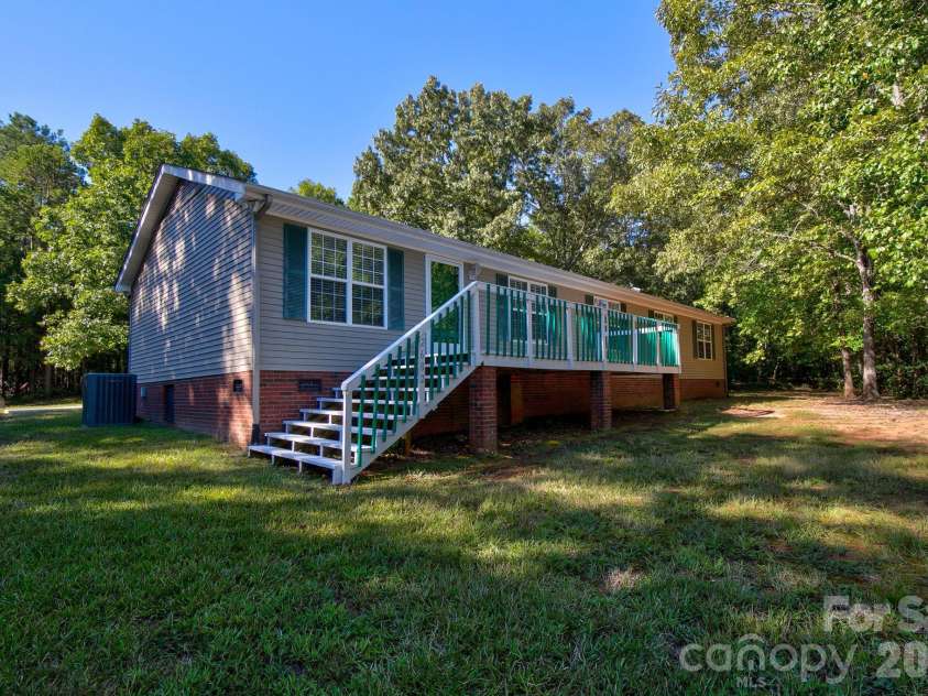 2682 Boxcar Road, Lancaster, SC 29720.  MLS# CAR4430693, YatesRealty ID 54404. 