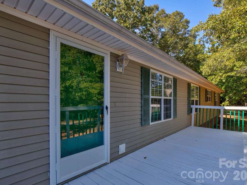 2682 Boxcar Road, Lancaster, SC 29720.  MLS# CAR4430693, YatesRealty ID 54404. 
