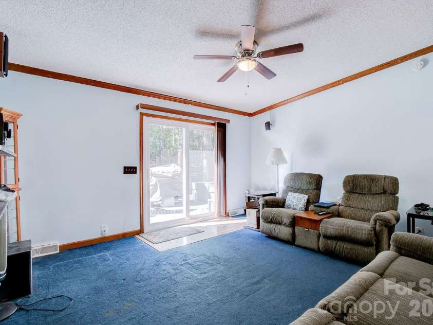 2682 Boxcar Road, Lancaster, SC 29720.  MLS# CAR4430693, YatesRealty ID 54404. 
