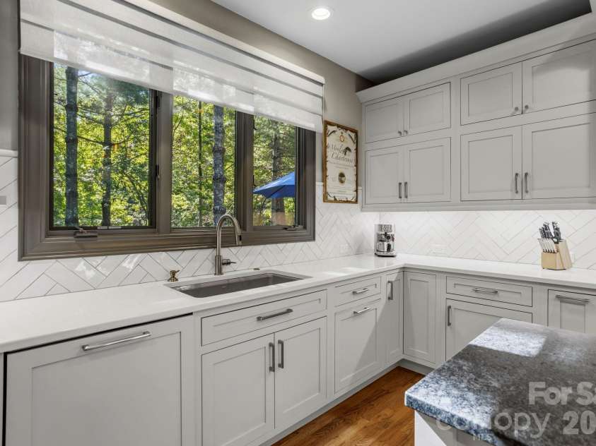 308 Kenmure Drive, Flat Rock, NC 28731.  MLS# CAR4429416, YatesRealty ID 54406. 
