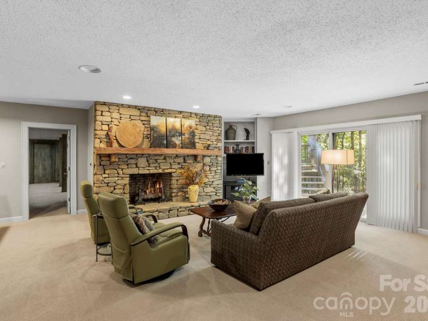 308 Kenmure Drive, Flat Rock, NC 28731.  MLS# CAR4429416, YatesRealty ID 54406. 