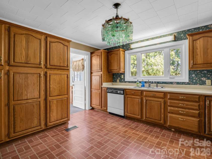 495 Tiney Road, Ellenboro, NC 28040.  MLS# CAR4423190, YatesRealty ID 54409. 