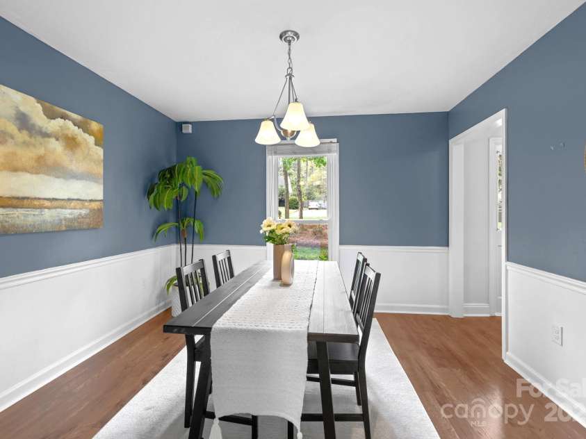 9319 Harps Mill Court, Charlotte, NC 28270.  MLS# CAR4244091, YatesRealty ID 5441. Dining Room