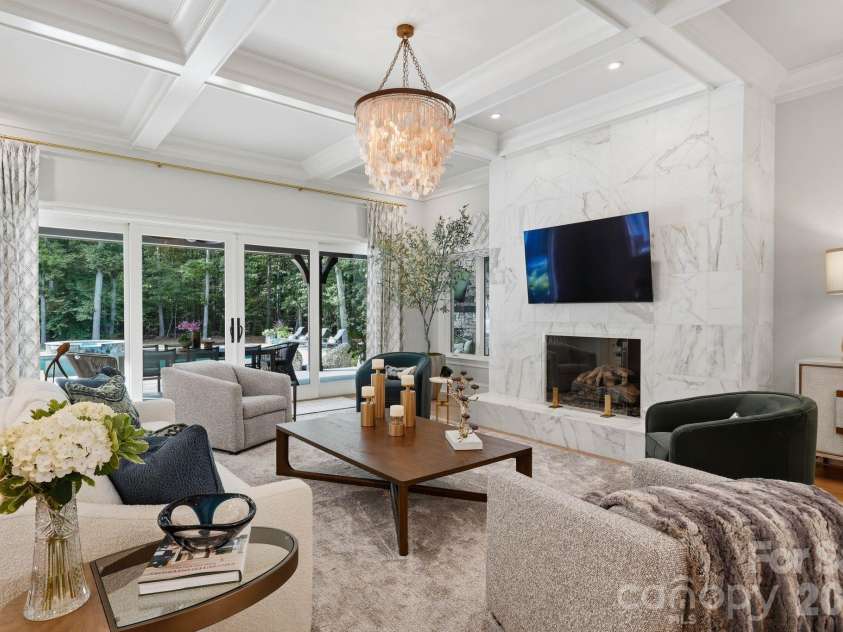 6010 Hathaway Lane, Waxhaw, NC 28173.  MLS# CAR4427935, YatesRealty ID 54410. 