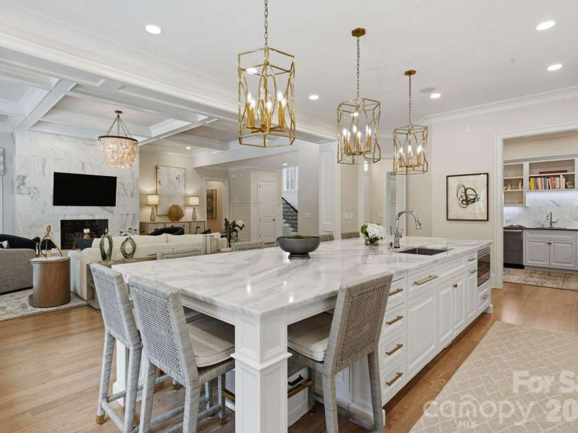 6010 Hathaway Lane, Waxhaw, NC 28173.  MLS# CAR4427935, YatesRealty ID 54410. 